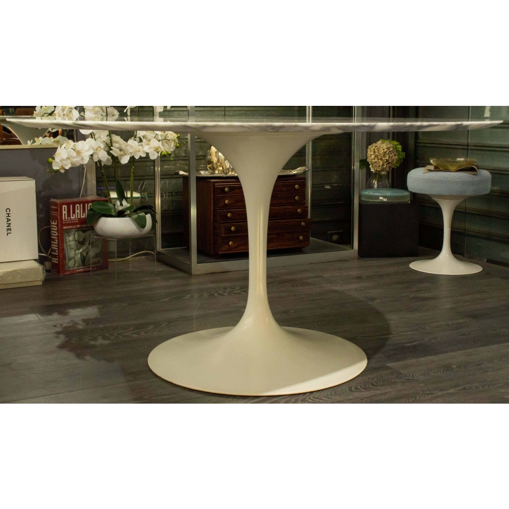 Knoll & Eero Saarinen : Table »Tulip » Marbre 137 cm | Biron Knoll & Eero Saarinen : Table"Tulip" Marbre 137 cm