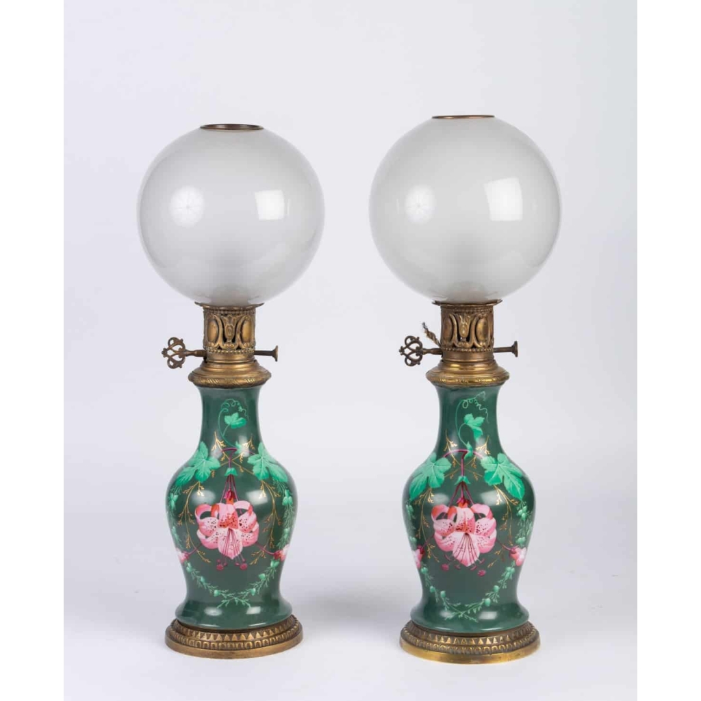 Paire de lampes vertes et fuchsia Napoléon III | Biron |||||||||||