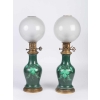 Paire de lampes vertes et fuchsia Napoléon III | Biron Paire de lampes vertes et fuchsia Napoléon III