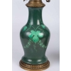 Paire de lampes vertes et fuchsia Napoléon III | Biron Paire de lampes vertes et fuchsia Napoléon III