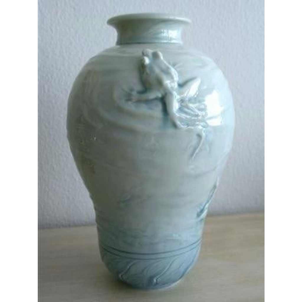 Exceptionnel vase en porcelaine de Sèvres | Biron |||||||