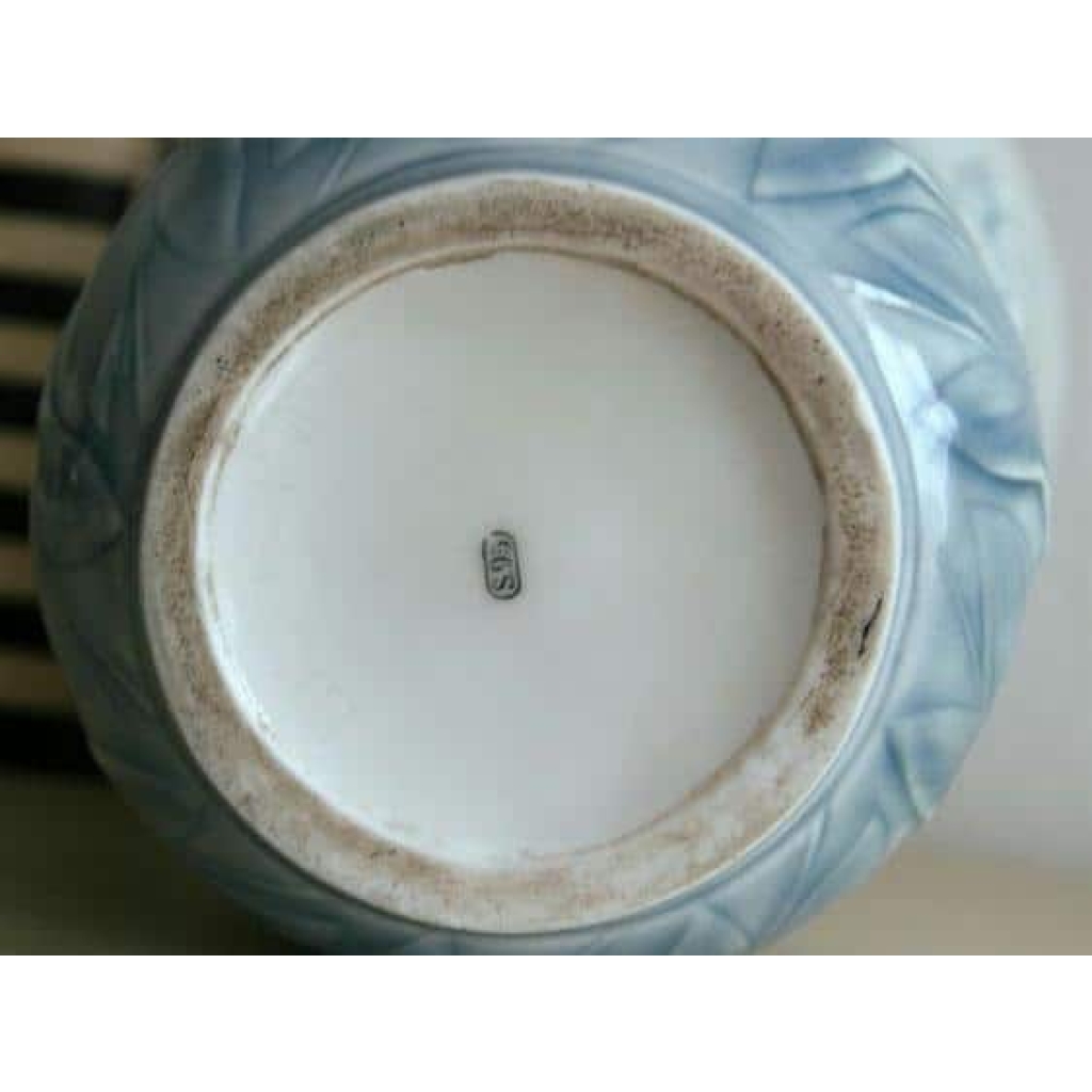 Exceptionnel vase en porcelaine de Sèvres | Biron Exceptionnel vase en porcelaine de Sèvres