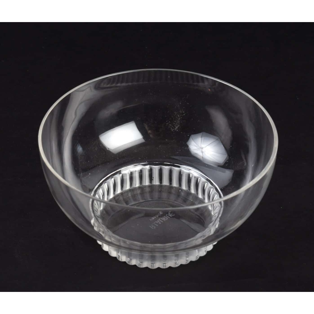 Suite de Huit 8 Bols a Main « Bambou » verre blanc de René LALIQUE | Biron Suite de Huit 8 Bols a Main "Bambou" verre blanc de René LALIQUE