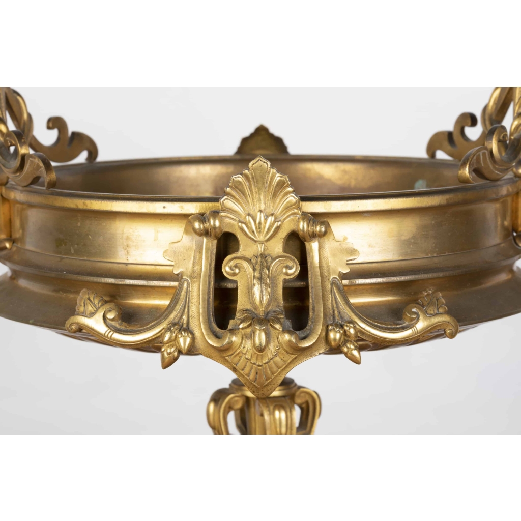 A French 19th Century Neo-Classical Ormulu and Marble Tazza. | Biron A French 19th Century Neo-Classical Ormulu and Marble Tazza.