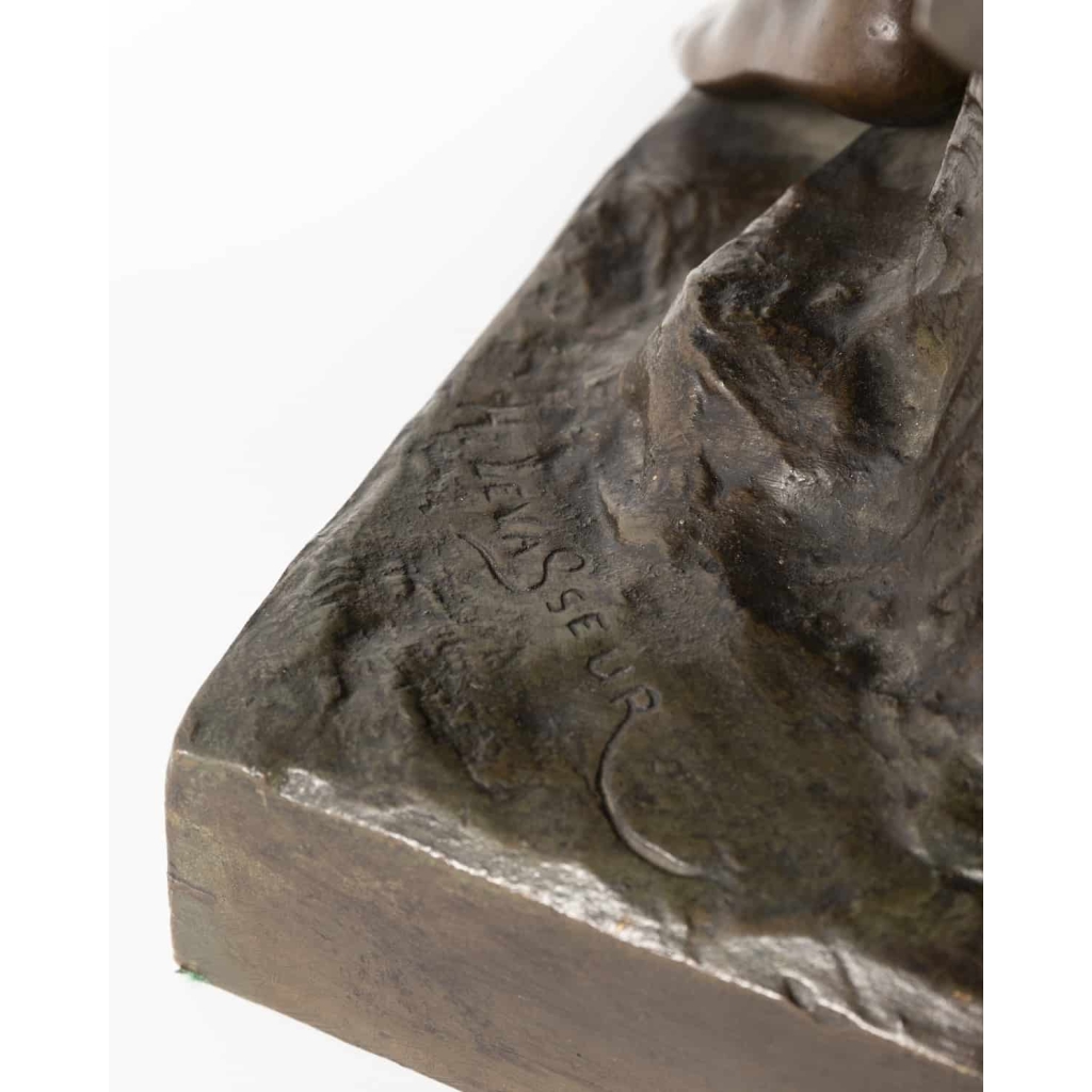 A French Late 19th Century Bronze Statue signed H.Levasseur (1853-1934). 8