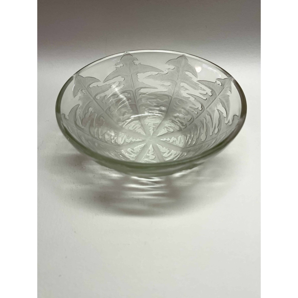 Suite de Six 6 Bols à Main « Pissenlit » verre blanc de René LALIQUE | Biron Suite de Six 6 Bols à Main "Pissenlit" verre blanc de René LALIQUE