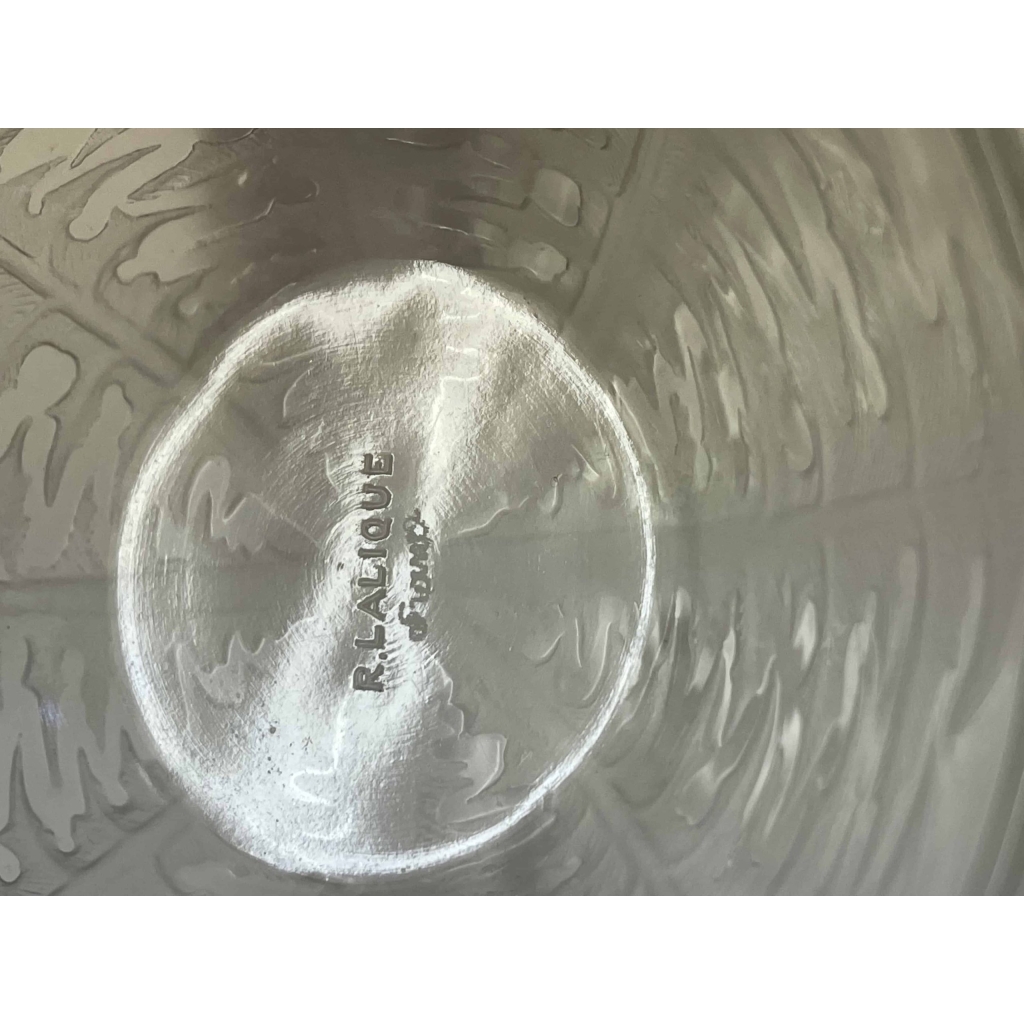 Suite de Six 6 Bols à Main « Pissenlit » verre blanc de René LALIQUE | Biron Suite de Six 6 Bols à Main "Pissenlit" verre blanc de René LALIQUE