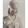 An Italian Late 19th Century Orientaliste White Carrara Marble Sculpture by Fernando VICCHI. | Biron An Italian Late 19th Century Orientaliste White Carrara Marble Sculpture by Fernando VICCHI.