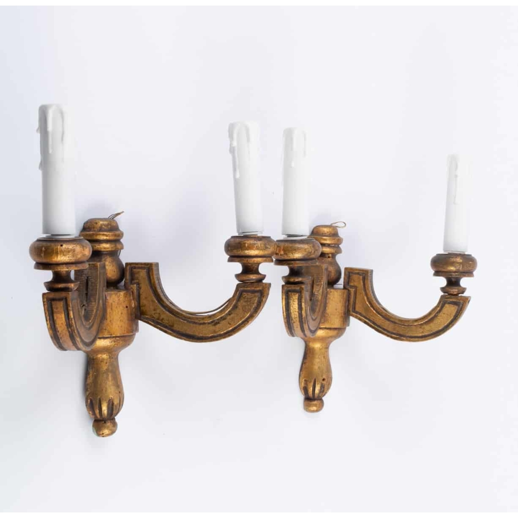 Paire d'appliques en bois doré Art Déco