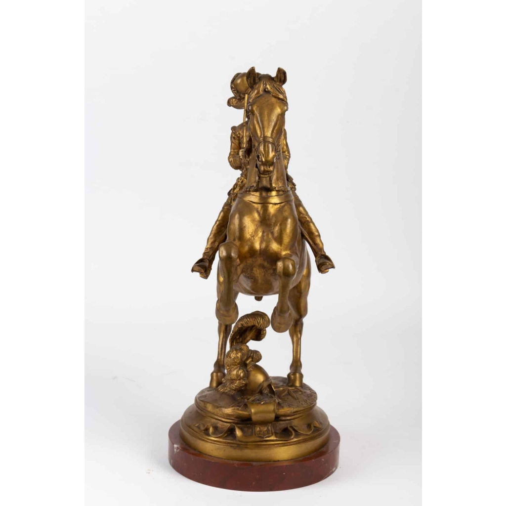 Sculpture en bronze doré de FREMIET Napoléon III 19e siècle | Biron Sculpture en bronze doré de FREMIET Napoléon III 19e siècle