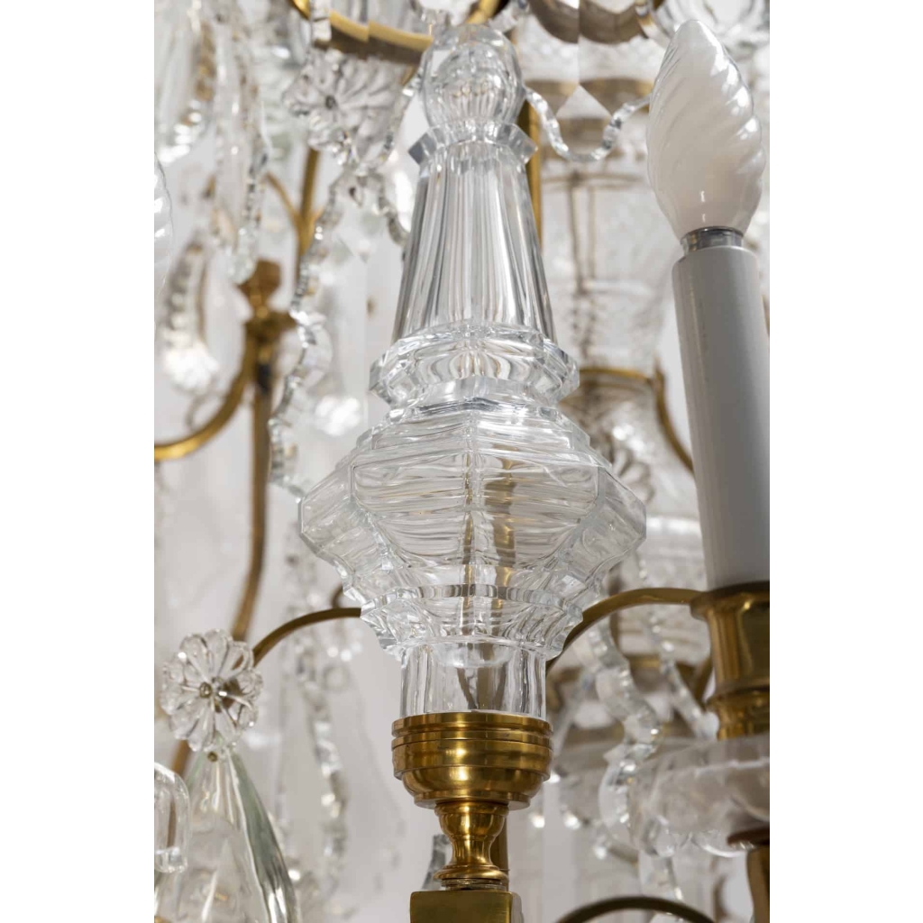 FRENCH LATE 19th CENTURY LOUIS XV PERIOD ORMULU AND CRYSTAL CHANDELIER FRENCH LATE 19th CENTURY LOUIS XV PERIOD ORMULU AND CRYSTAL CHANDELIER