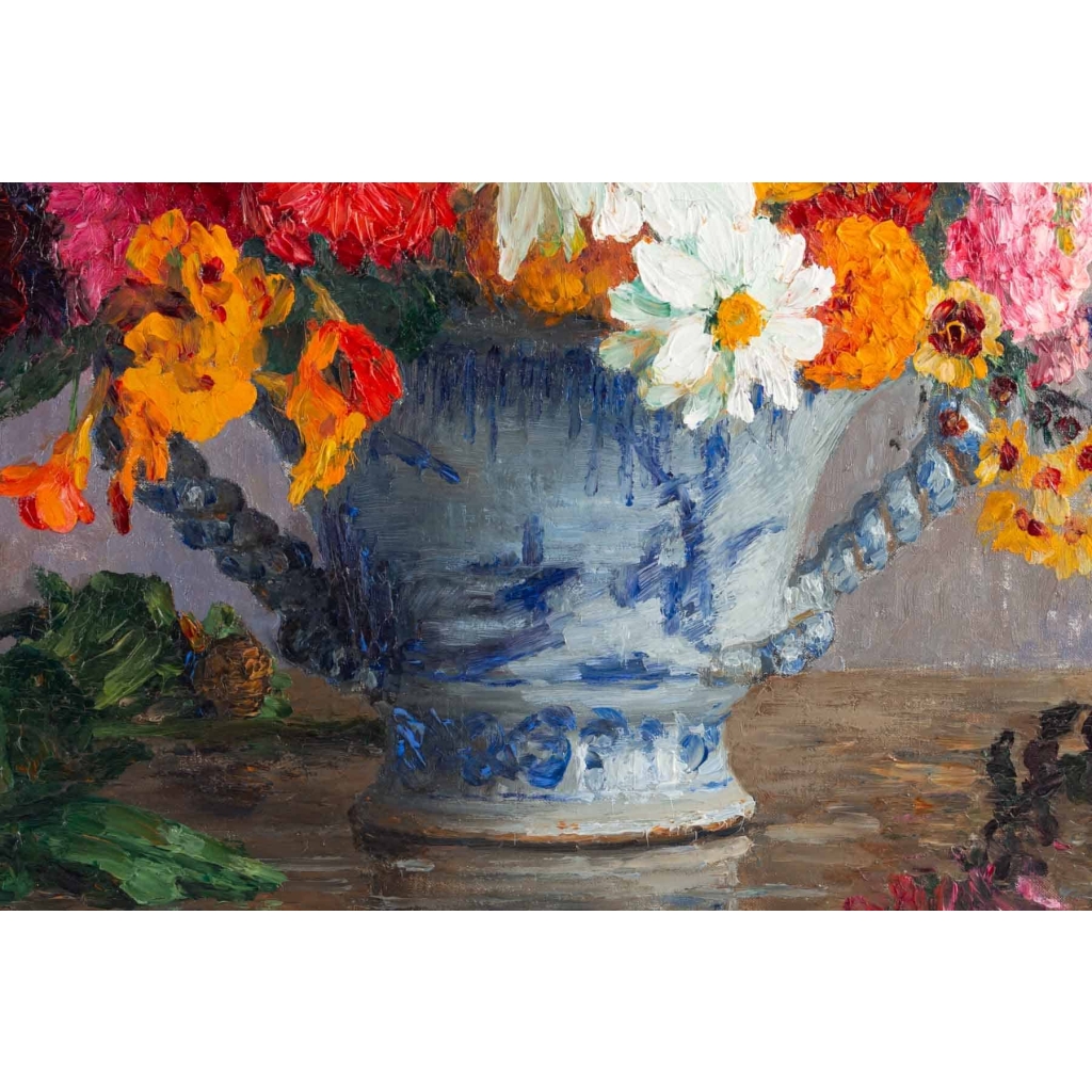 Tableau de Marthe Moisset ( 1871 1945) Compositon florale dans un vase en Delft | Biron Tableau de Marthe Moisset ( 1871 1945) Compositon florale dans un vase en Delft