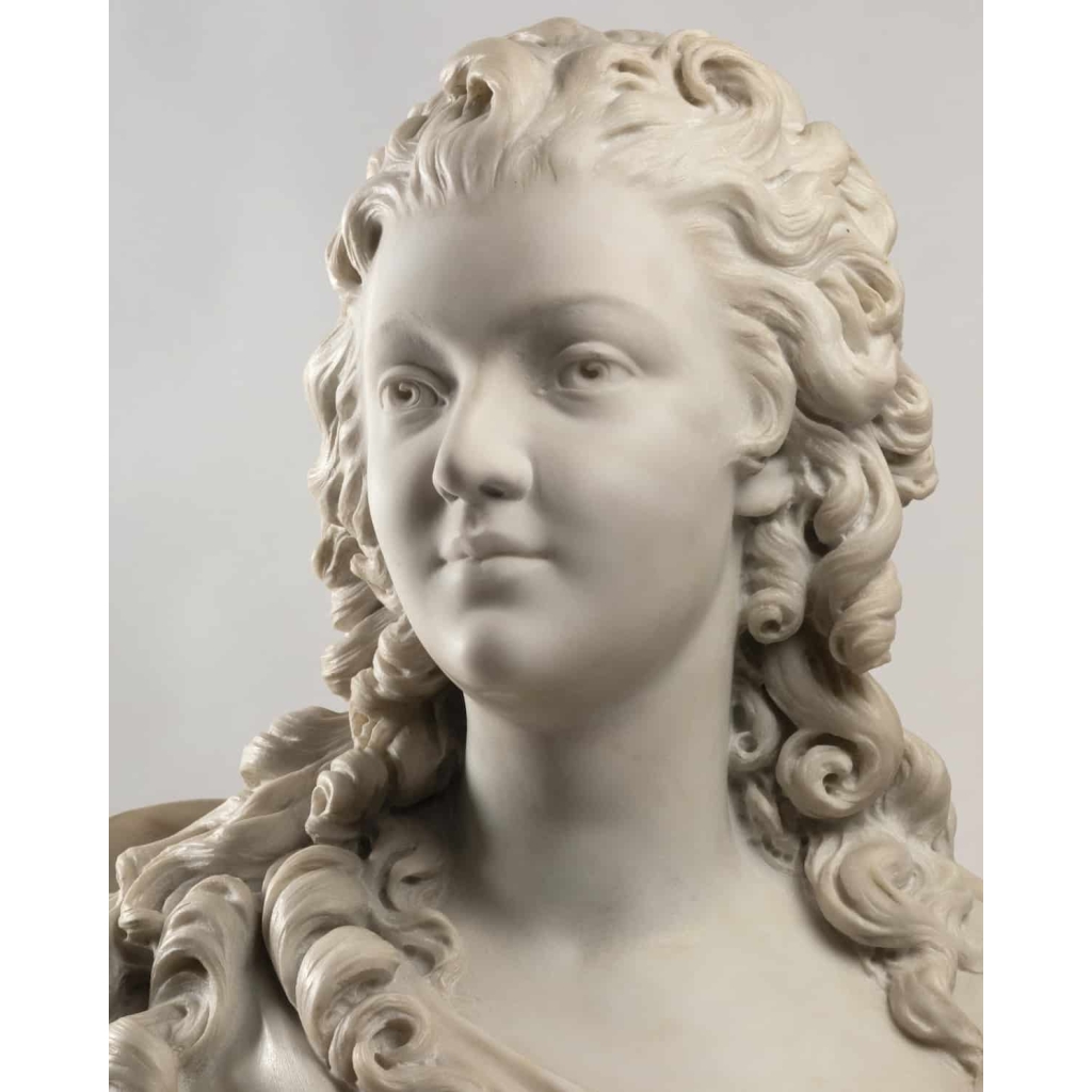 A French 19th Century White Carrara Marble Bust Of Marie Antoinette | Biron A French 19th Century White Carrara Marble Bust Of Marie Antoinette