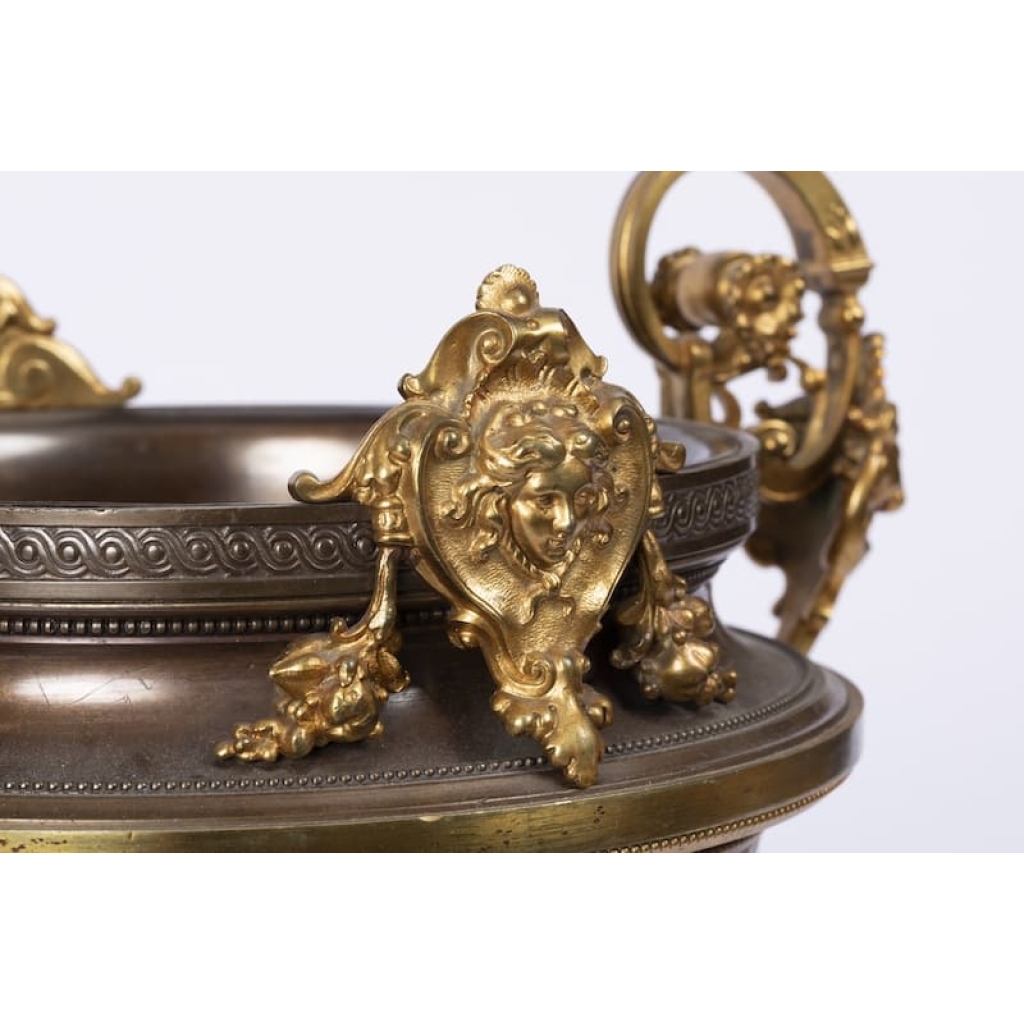 A French 19th Century Napoléon III Ormulu and Patinated Bronze Centerpiece. | Biron A French 19th Century Napoléon III Ormulu and Patinated Bronze Centerpiece.