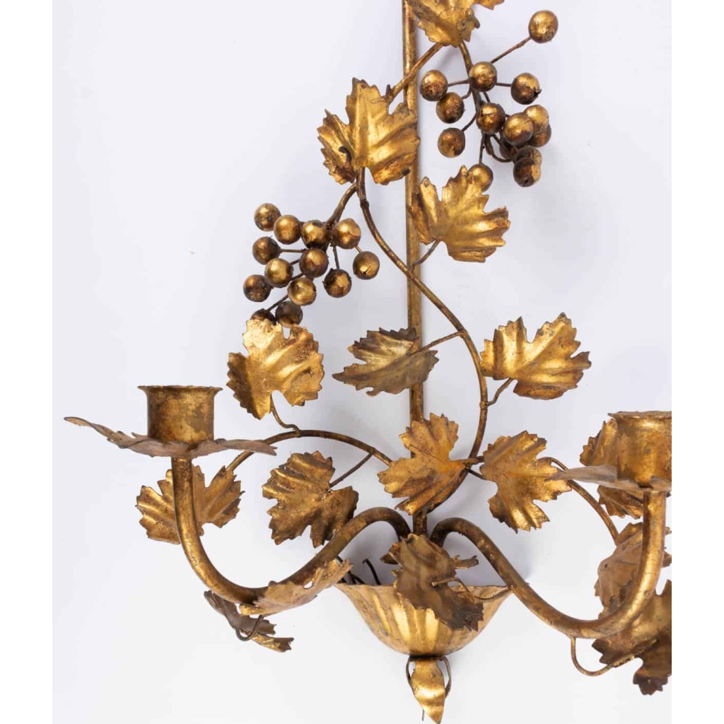 Une Applique grappe de raisin" Maison FlorArt "années 1960