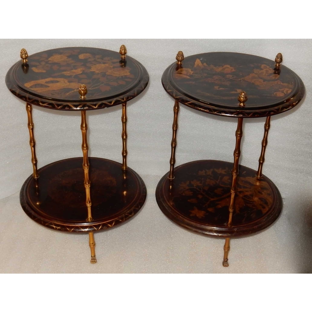 1950/70′ Paire de Guéridons Maison Baguès Décor Bambou en Bronze Doré Avec Plateaux Laque de Chine | Biron |||||||||