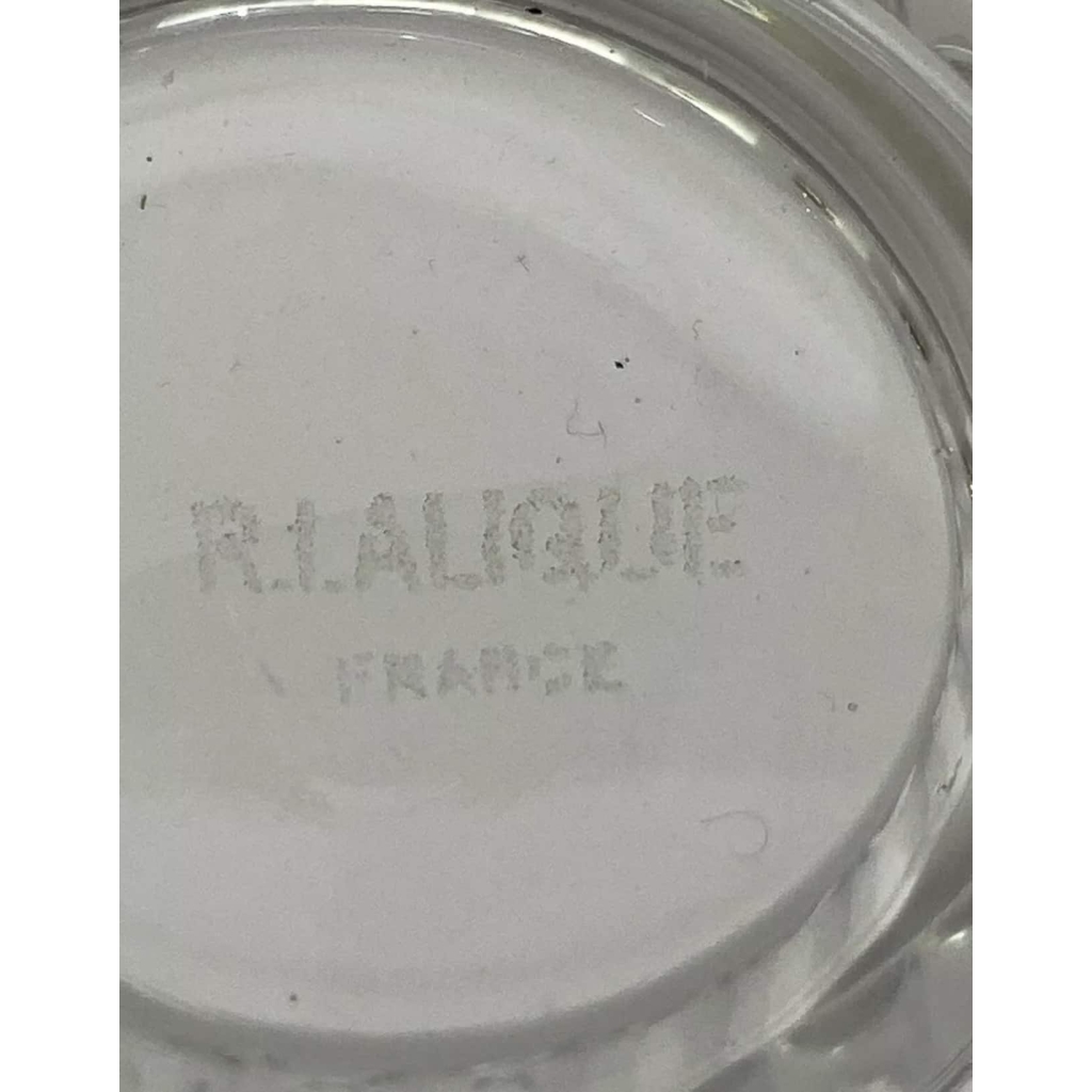 Suite de Huit 8 Verres à Orangeade « Bambou » verre blanc de René LALIQUE | Biron Suite de Huit 8 Verres à Orangeade "Bambou" verre blanc de René LALIQUE