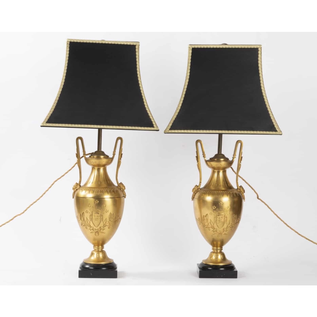 A Pair of French 19th Century Neo-Classical St. Ormulu and Belgium Black Marble Petrol Lamps. | Biron ||||||
