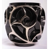 Vase « Tourbillons » cristal noir émaillé platine de LALIQUE FRANCE d’après un modèle de René LALIQUE | Biron Vase "Tourbillons" cristal noir émaillé platine de LALIQUE FRANCE d'après un modèle de René LALIQUE