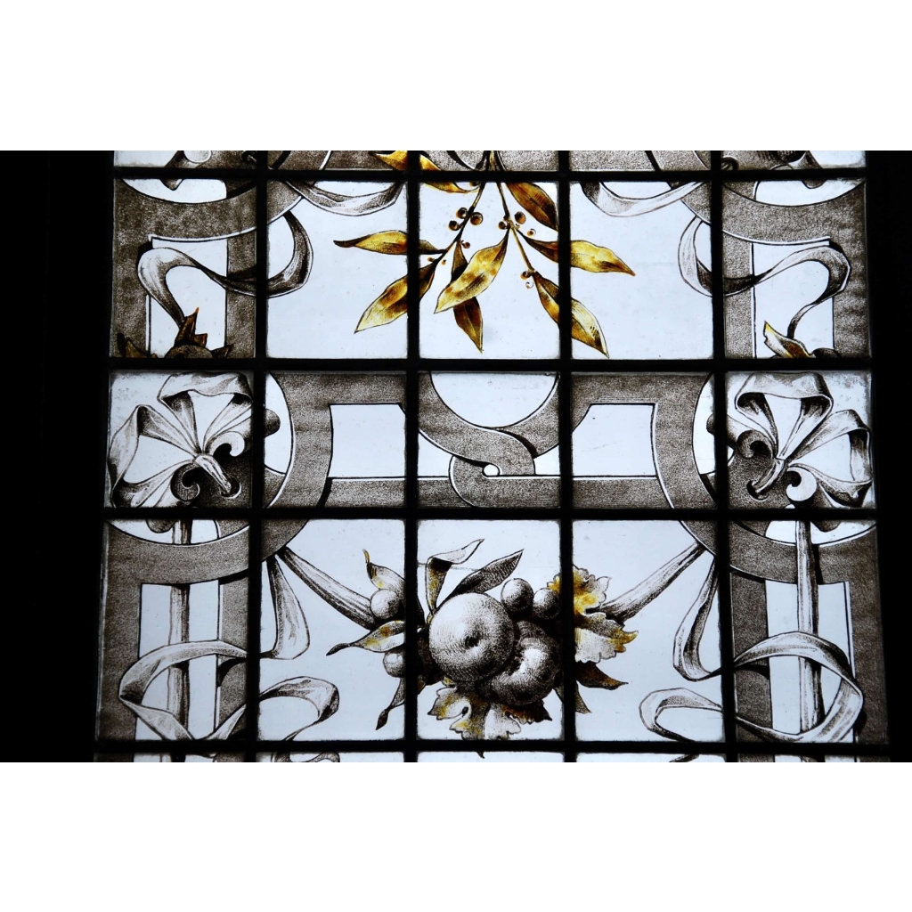 Vitrail Vitraux à l’Antique Signé Eugène Oudinot Daté 1887 | Biron Vitrail Vitraux à l'Antique Signé Eugène Oudinot Daté 1887