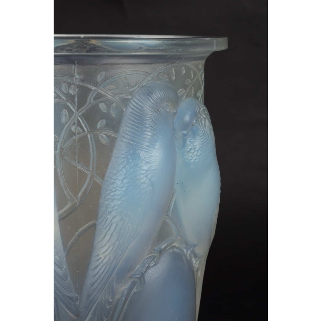 Vase « Ceylan » verre opalescent de René LALIQUE | Biron Vase « Ceylan » verre opalescent de René LALIQUE