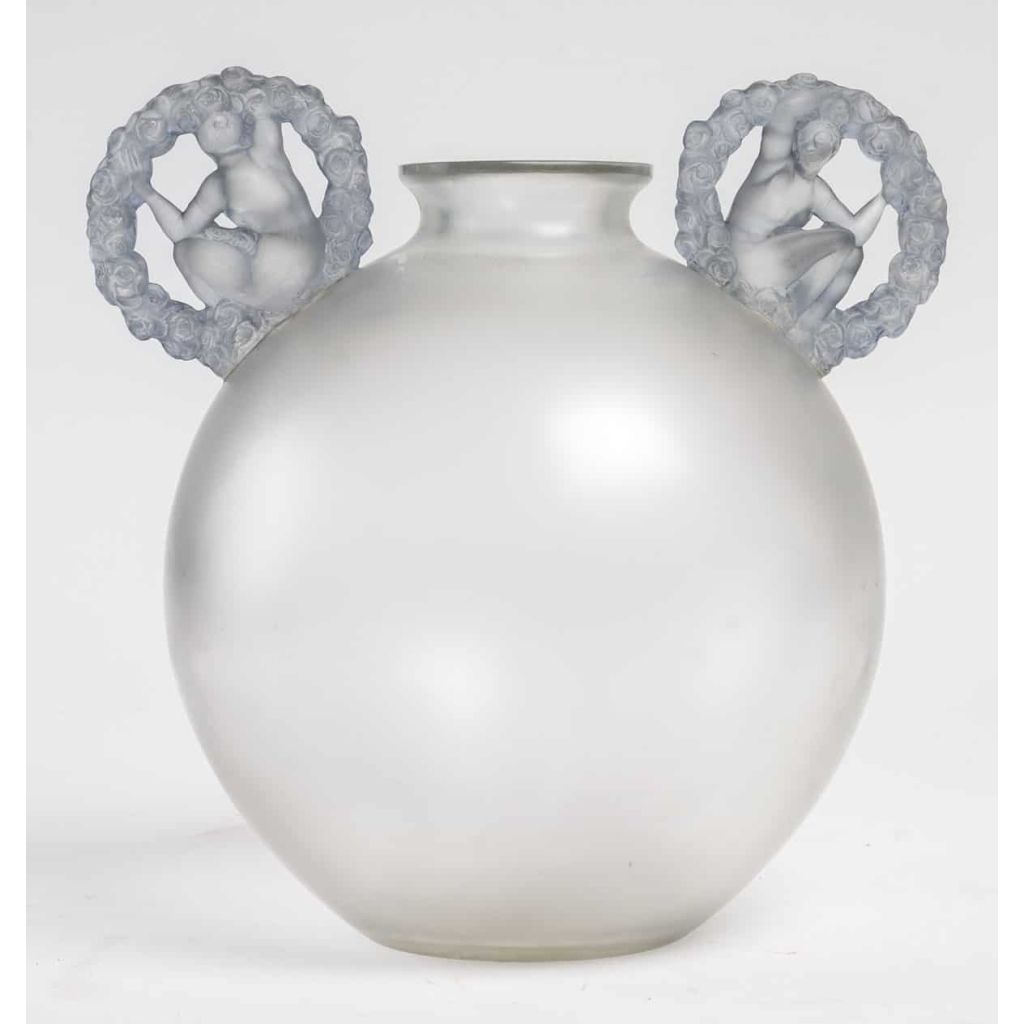 Vase « Ronsard » verre blanc anses patiné bleu de René LALIQUE | Biron ||||||