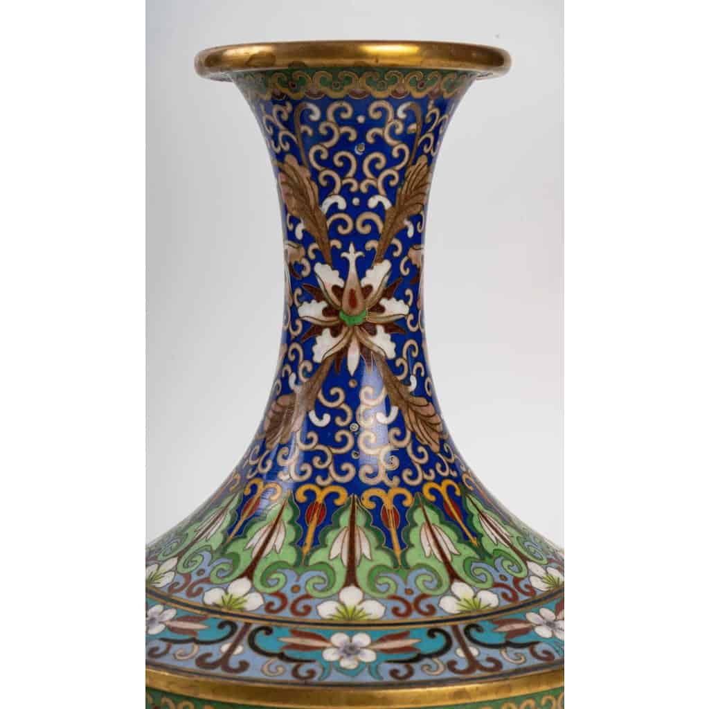 Une paire de vases Chine (1960) | Biron Une paire de vases Chine (1960)