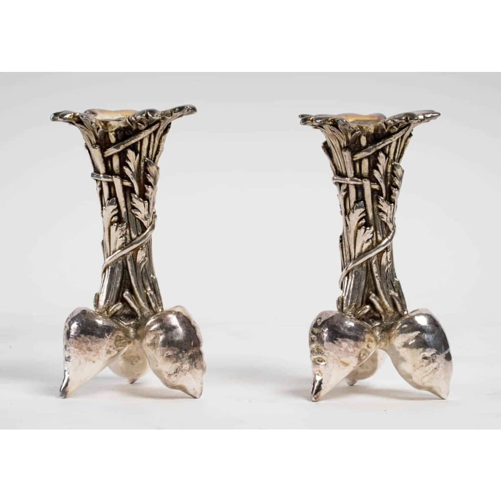Paire de vases aux trois carottes de Christofle