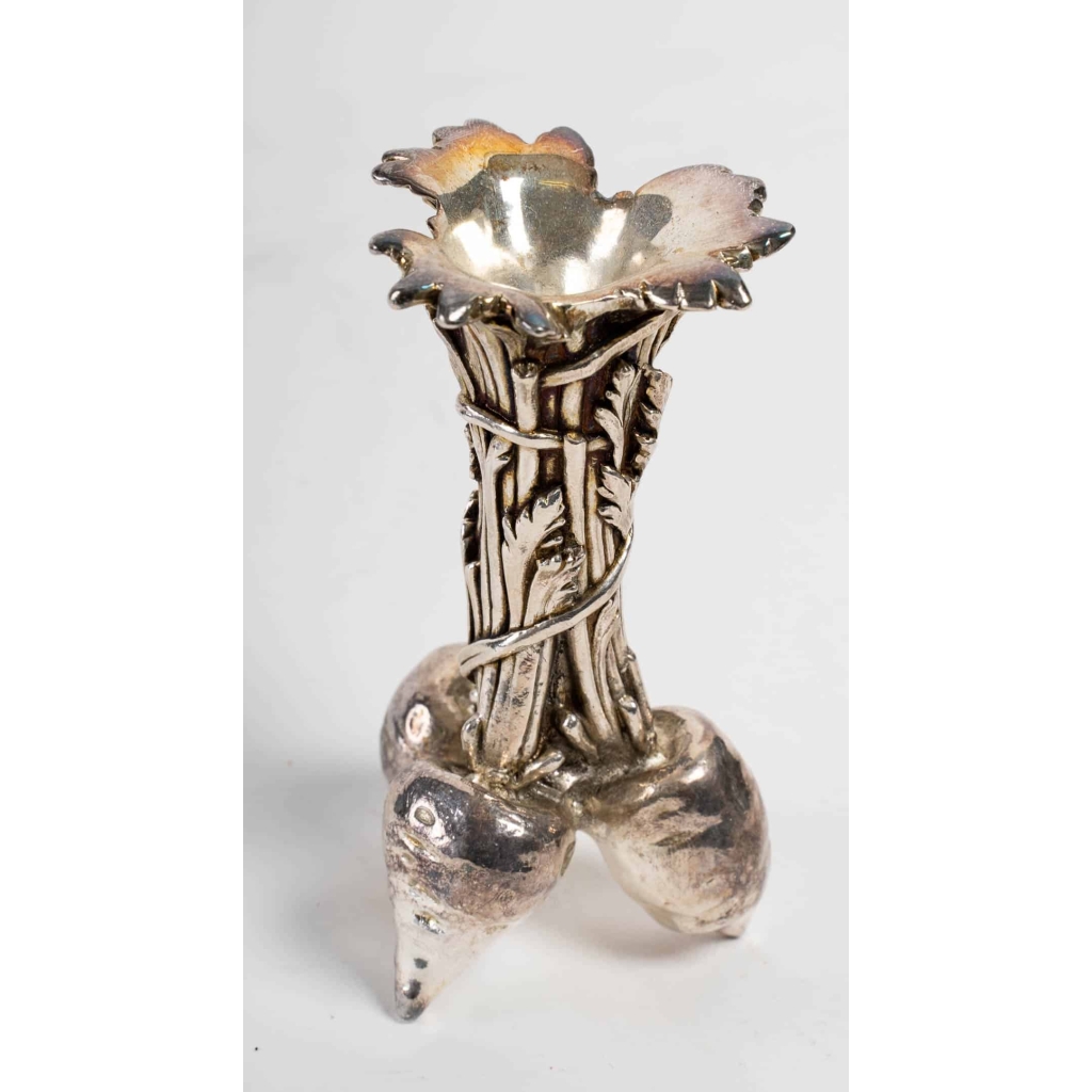 Paire de vases aux trois carottes de Christofle