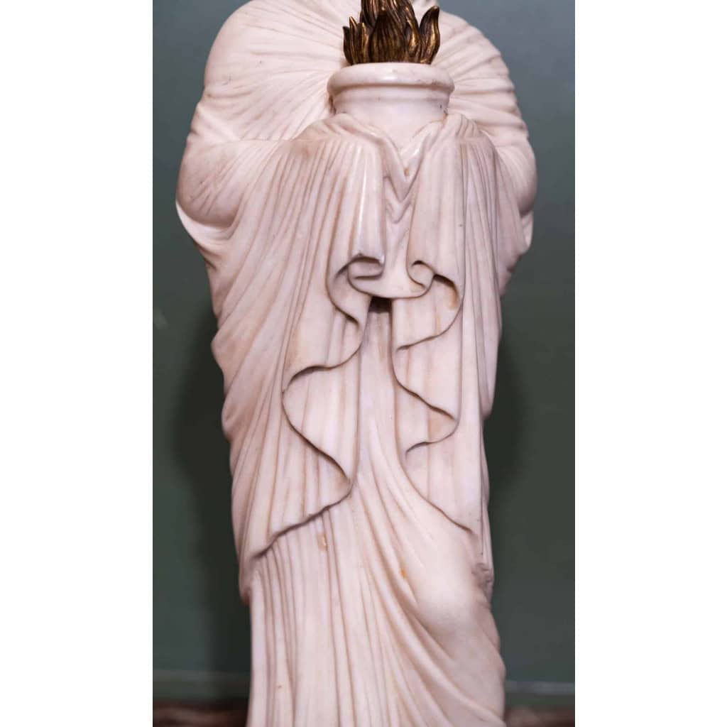 Paire de vestales en marbre. Circa 1810. | Biron Paire de vestales en marbre. Circa 1810.