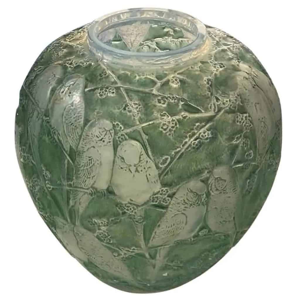 Vase « Perruches » Patiné Vert / Green Parakeets, R. Lalique | Biron ||