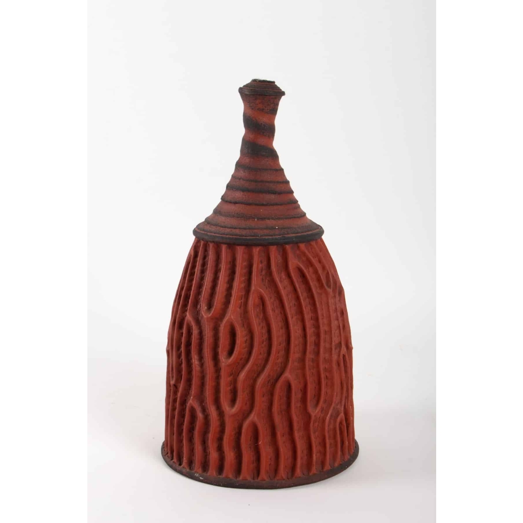 Bouteille strie en céramique par Emmanuel Peccatte ( 1974 – 2015 ) – céramique contemporaine | Biron ||||||