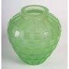 Vase « Rythmes » pâte de cristal vert, DAUM FRANCE | Biron Vase « Rythmes » pâte de cristal vert, DAUM FRANCE