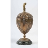 Coupe couverte en bronze et marbre, XIXème