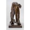 Lionne signée par J. Dupon | Biron Lionne signée par J. Dupon