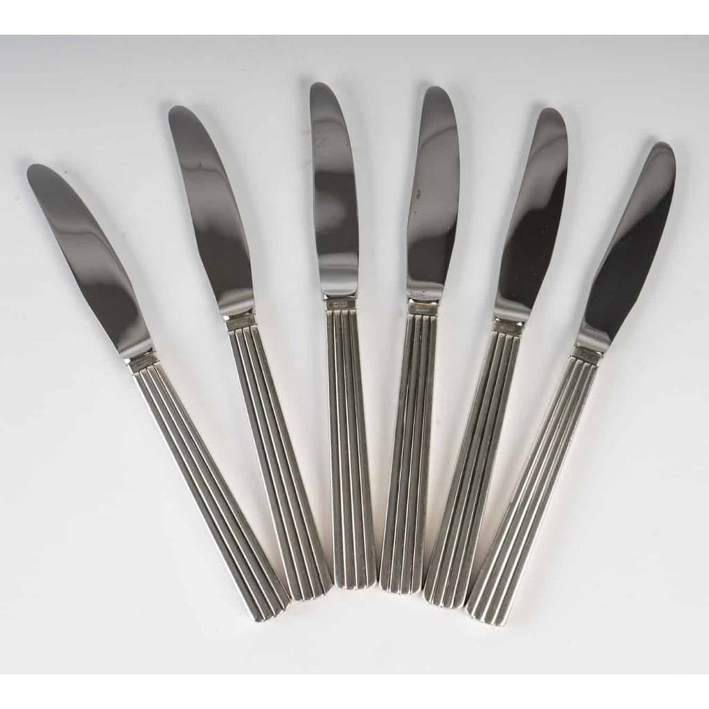 Ménagère « Bernadotte » argent massif de Georg Jensen – 24 pièces | Biron Ménagère "Bernadotte" argent massif de Georg Jensen - 24 pièces