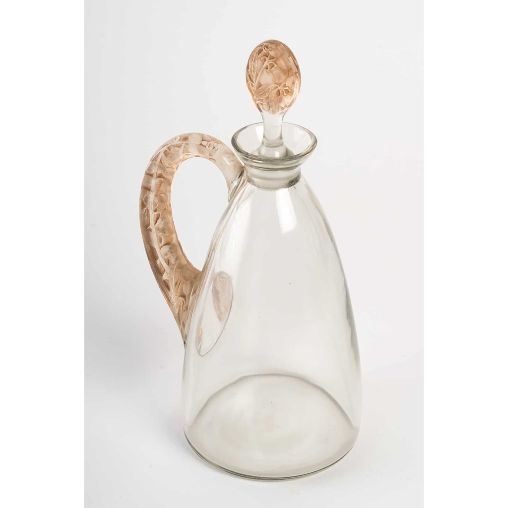 Carafe « Prunelles » verre blanc patiné sépia de René LALIQUE pour Cusenier | Biron Carafe "Prunelles" verre blanc patiné sépia de René LALIQUE pour Cusenier