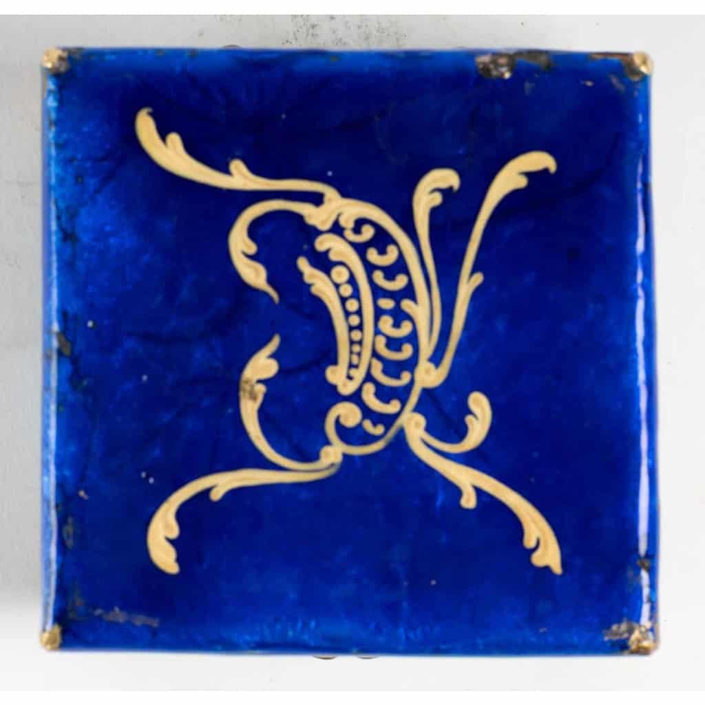 Petite boîte a bijoux art nouveau signée H. Doublet