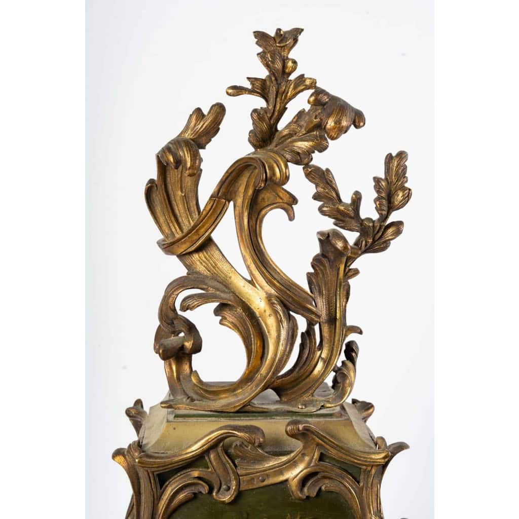 Cartel d’applique en bronze doré et vernis. Style Louis XV. Epoque Napoléon III | Biron Cartel d'applique en bronze doré et vernis. Style Louis XV. Epoque Napoléon III