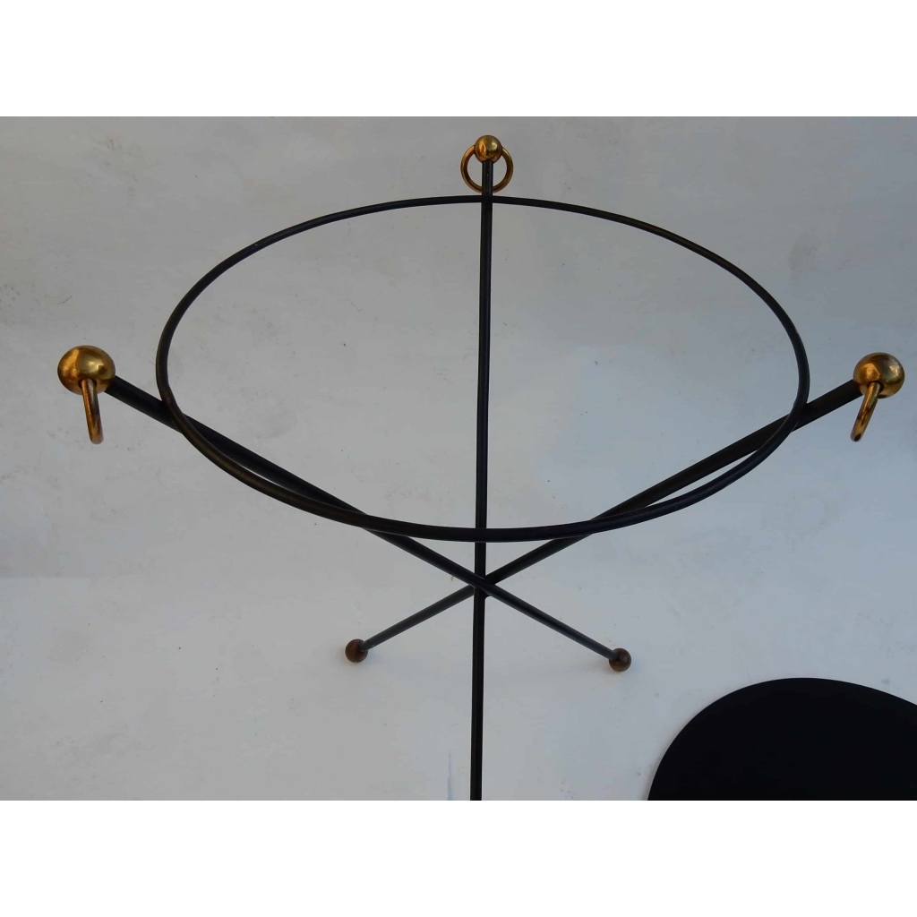 1960/70′ Guéridon Fer Forgé Ornements En Laiton Style Jacques Adnet Diamètre 49 cm | Biron 1960/70′ Guéridon Fer Forgé Ornements En Laiton Style Jacques Adnet Diamètre 49 cm