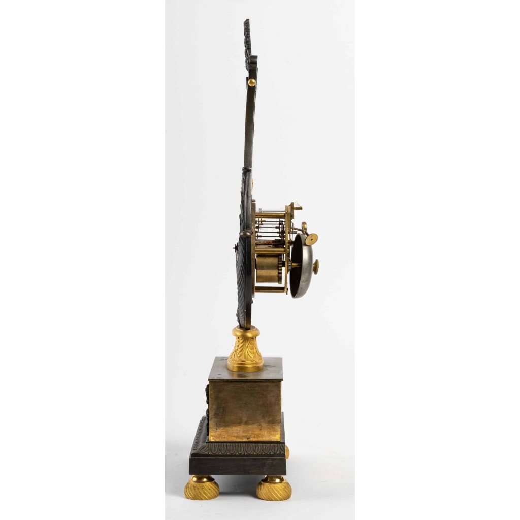 Pendule en bronze, XIXème | Biron Pendule en bronze, XIXème