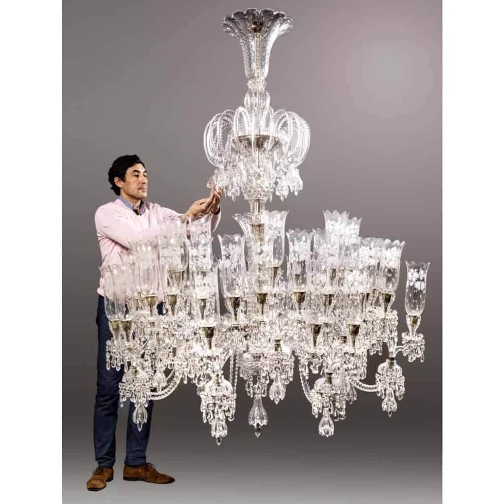 Exceptionnel lustre de la cristallerie Baccarat, 19 ème. | Biron Exceptionnel lustre de la cristallerie Baccarat, 19 ème.