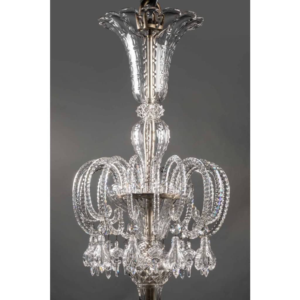 Exceptionnel lustre de la cristallerie Baccarat, 19 ème. | Biron Exceptionnel lustre de la cristallerie Baccarat, 19 ème.