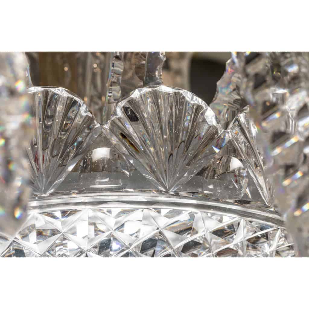Exceptionnel lustre de la cristallerie Baccarat, 19 ème. | Biron Exceptionnel lustre de la cristallerie Baccarat, 19 ème.