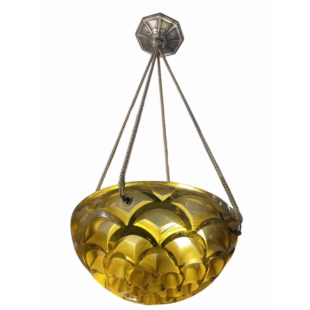 Suspension Plafonnier « Rinceaux » verre jaune de René LALIQUE | Biron Suspension Plafonnier « Rinceaux » verre jaune de René LALIQUE