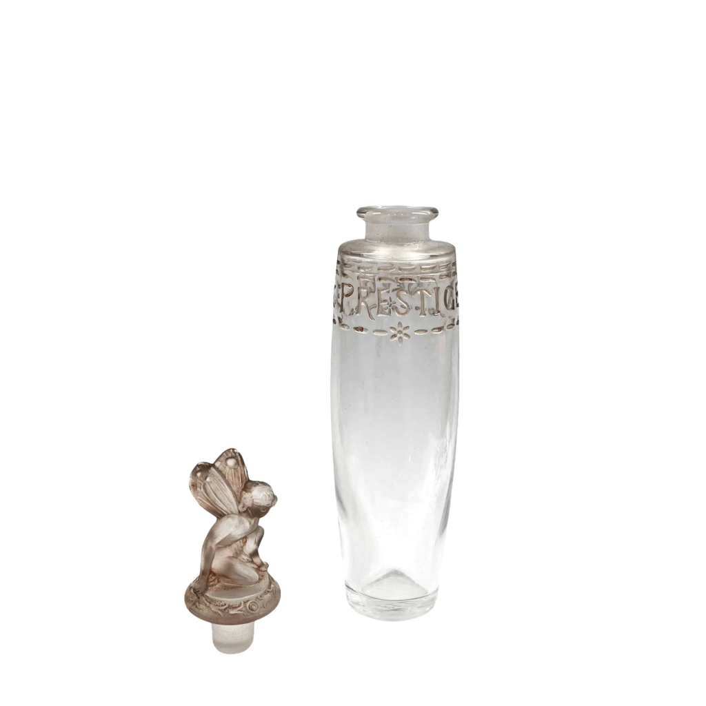 Flacon « Le Prestige » verre blanc patiné sépia de Julien VIARD pour GUELDY | Biron Flacon "Le Prestige" verre blanc patiné sépia de Julien VIARD pour GUELDY