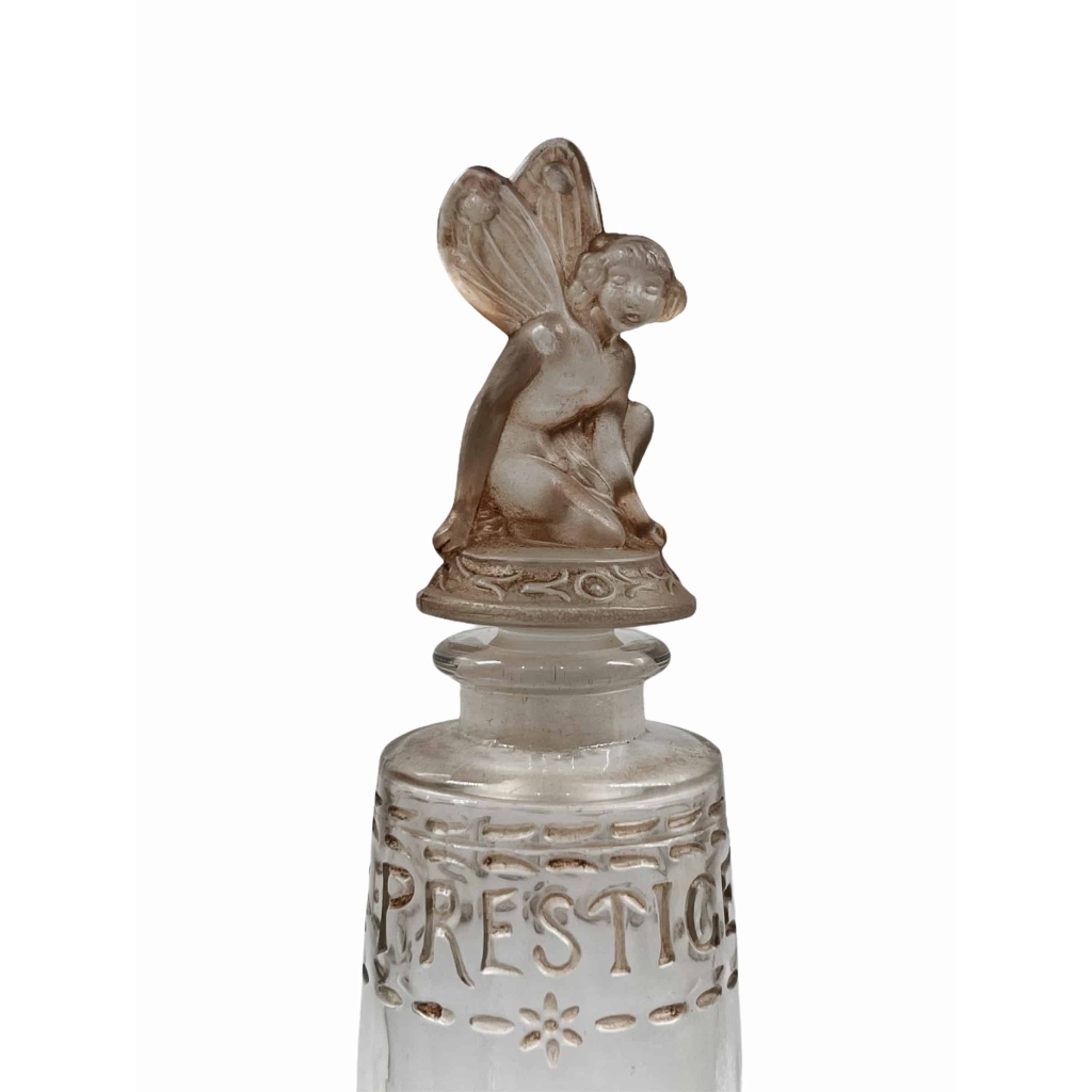Flacon « Le Prestige » verre blanc patiné sépia de Julien VIARD pour GUELDY | Biron Flacon "Le Prestige" verre blanc patiné sépia de Julien VIARD pour GUELDY