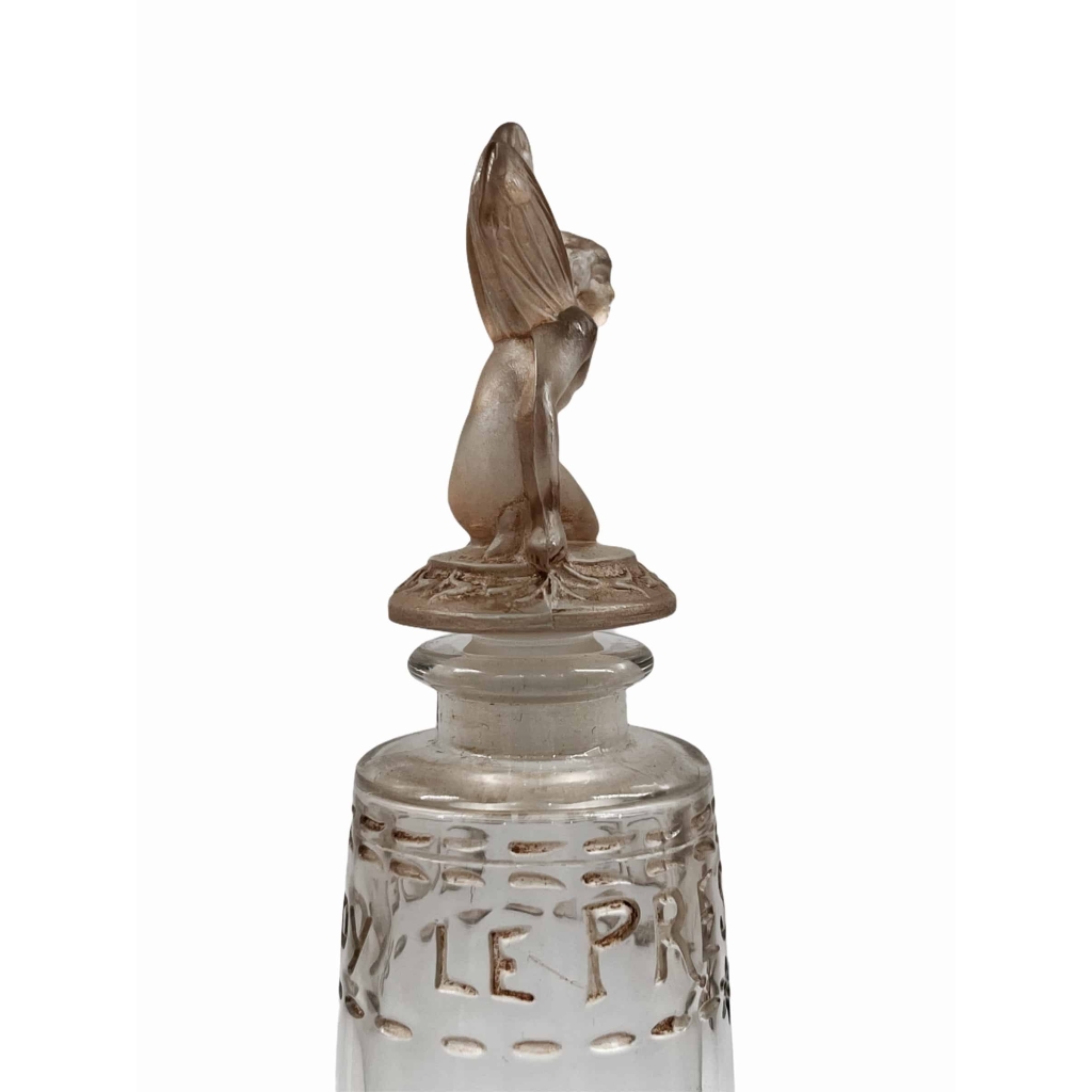 Flacon « Le Prestige » verre blanc patiné sépia de Julien VIARD pour GUELDY | Biron Flacon "Le Prestige" verre blanc patiné sépia de Julien VIARD pour GUELDY