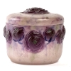 Boîte « Roses », « Renonculus » pâte de verre blanche, verte, violette, bleue de Gabriel ARGY-ROUSSEAU | Biron ||||||||