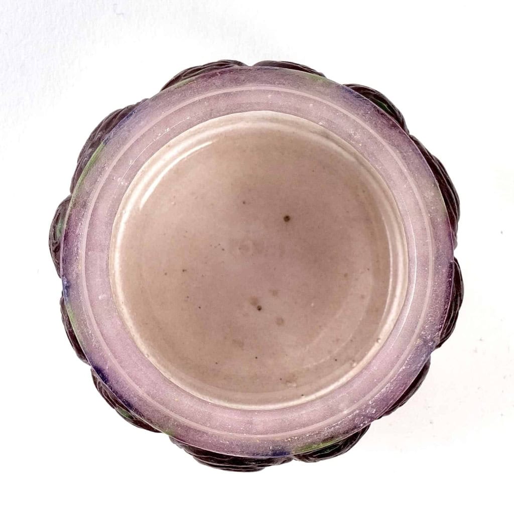 Boîte « Roses », « Renonculus » pâte de verre blanche, verte, violette, bleue de Gabriel ARGY-ROUSSEAU | Biron Boîte "Roses", "Renonculus" pâte de verre blanche, verte, violette, bleue de Gabriel ARGY-ROUSSEAU 